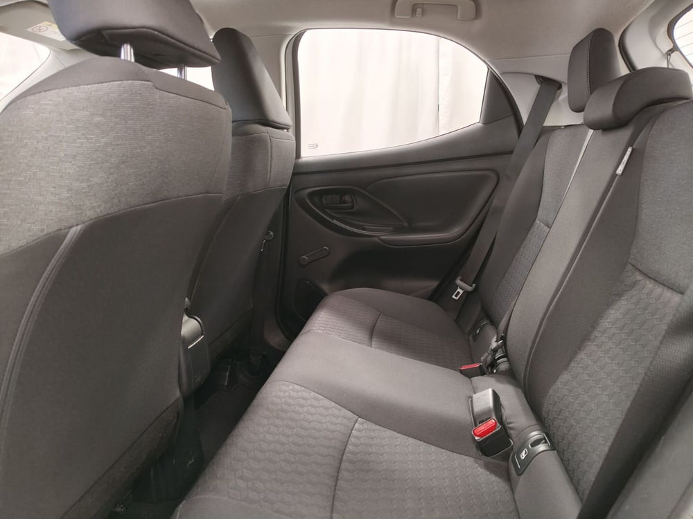 Toyota Yaris usata a Roma (15)