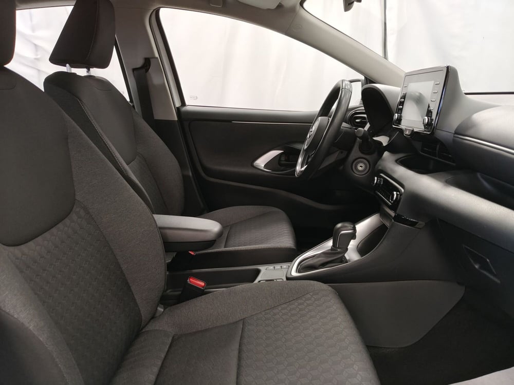 Toyota Yaris usata a Roma (6)