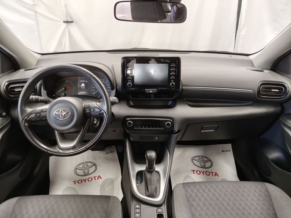 Toyota Yaris usata a Roma (9)