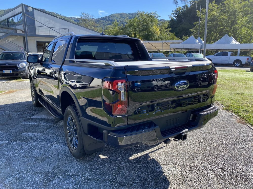 Ford Ranger Pick-up nuova a La Spezia (5)