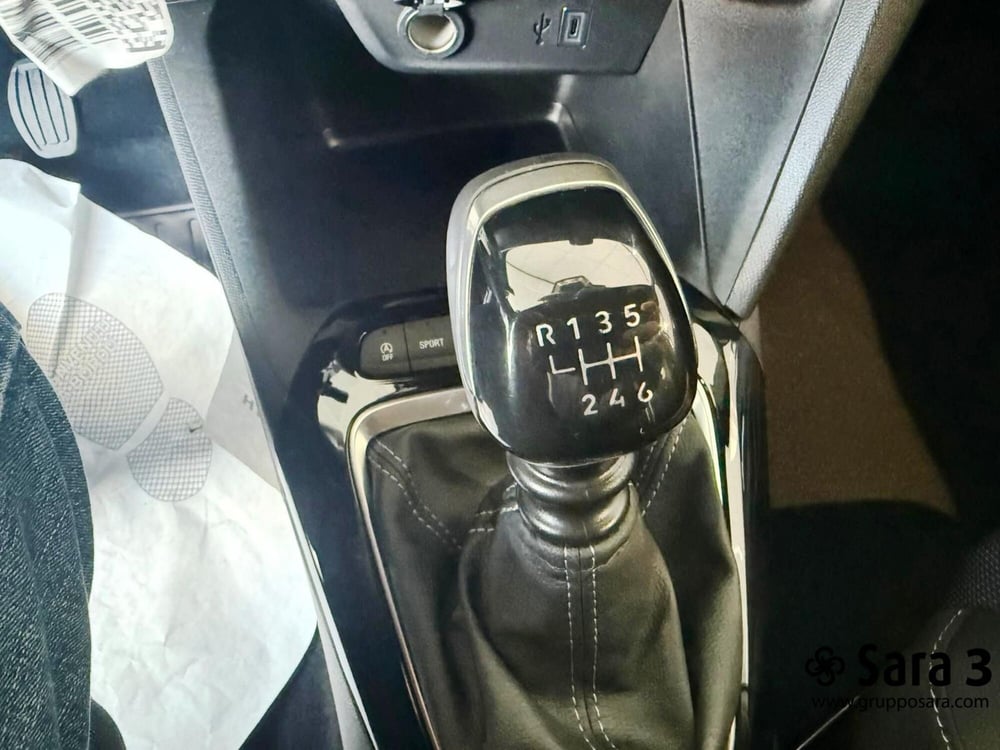 Opel Corsa nuova a Benevento (12)