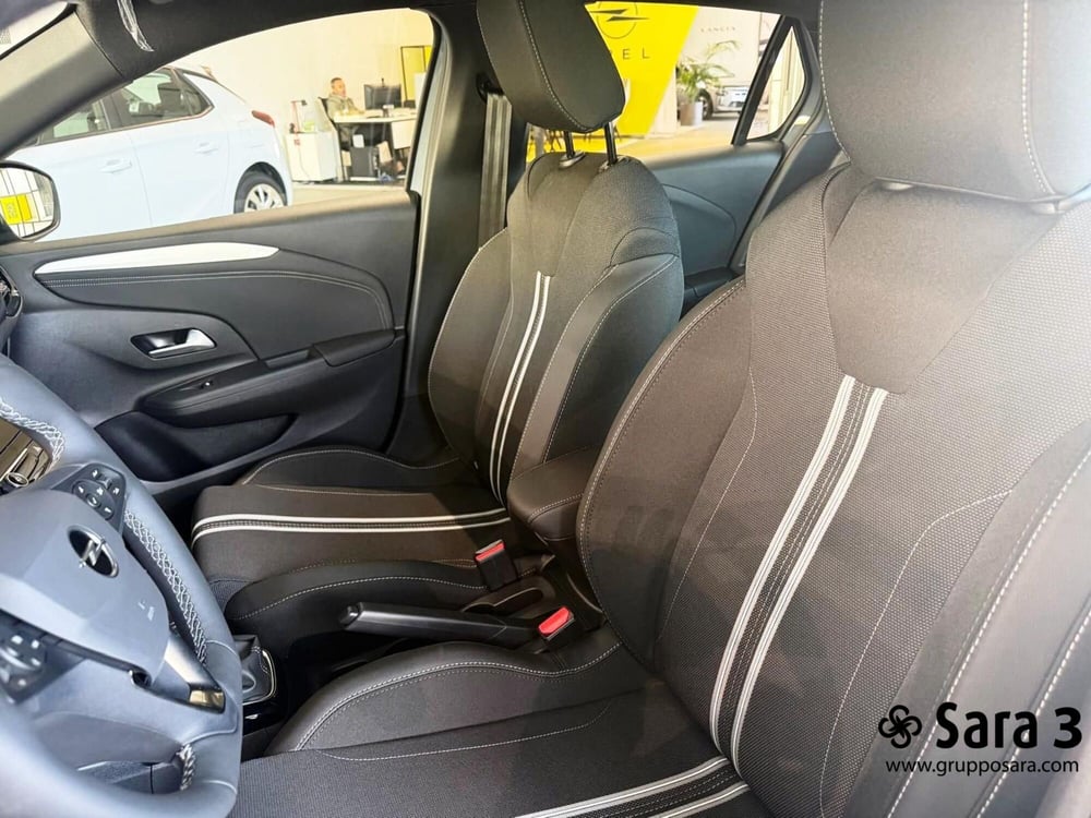 Opel Corsa nuova a Benevento (14)