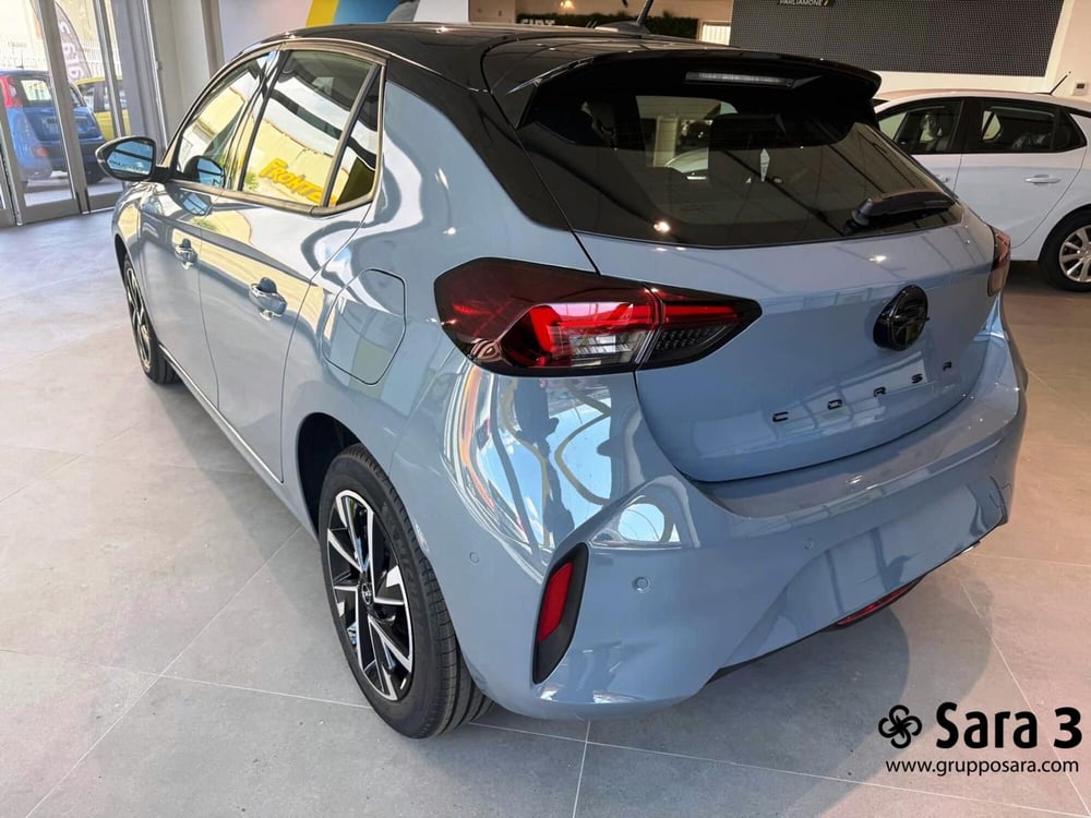 Opel Corsa nuova a Benevento (7)