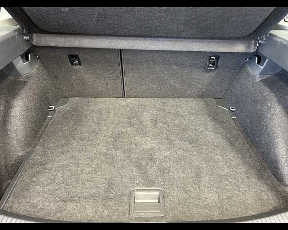 Volkswagen Taigo usata a Roma (10)