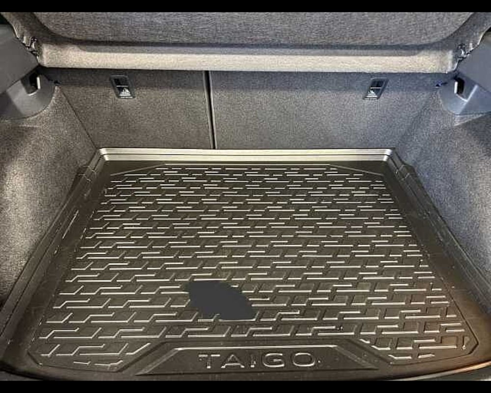 Volkswagen Taigo usata a Roma (10)