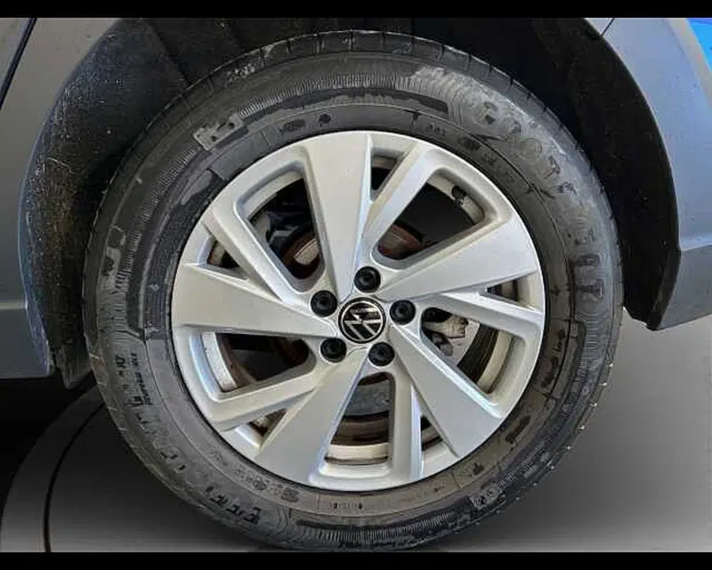Volkswagen Taigo usata a Roma (11)
