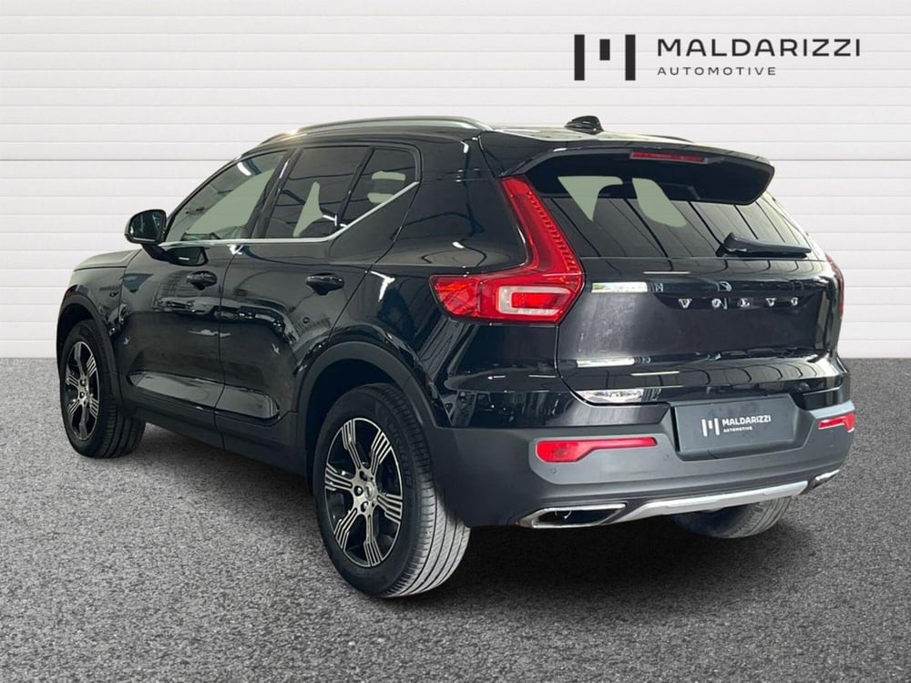 Volvo XC40 usata a Bari (4)
