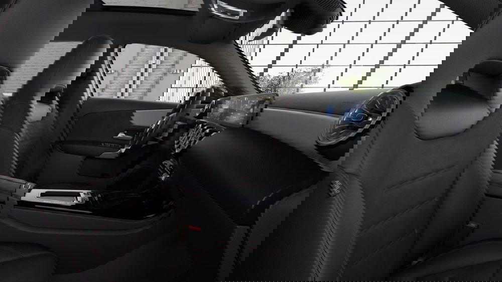 Mercedes-Benz Classe A nuova a Milano (7)