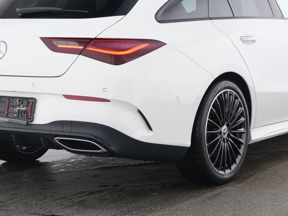 Mercedes-Benz CLA Shooting Brake usata a Milano (7)