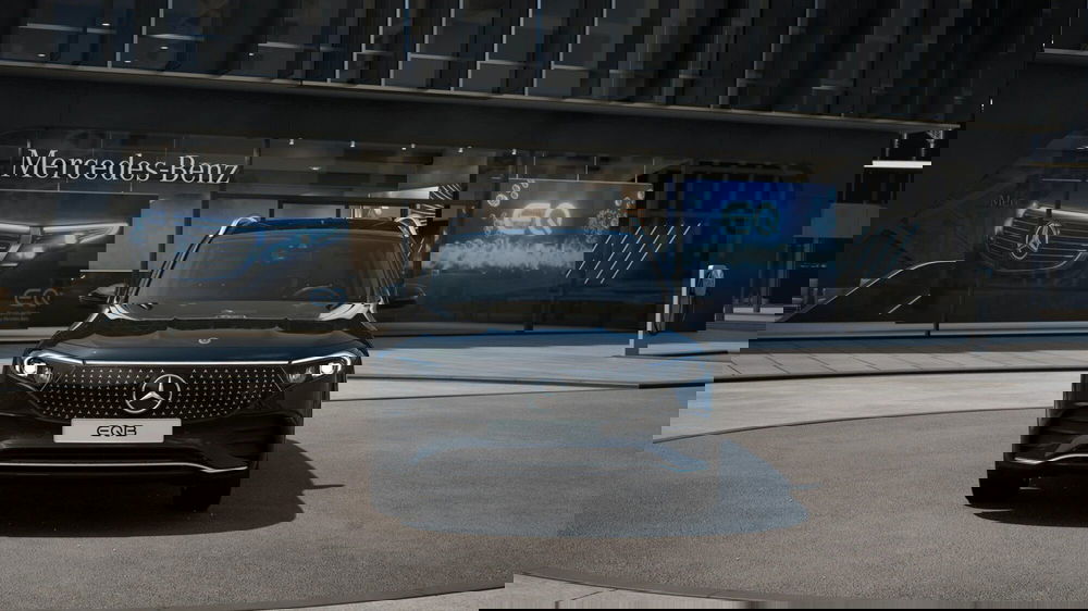 Mercedes-Benz EQB nuova a Chieti (3)