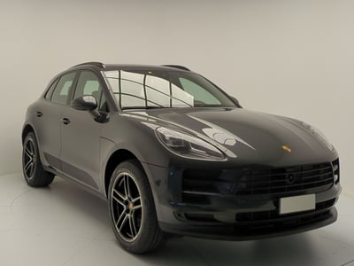 Porsche Macan 2.0 del 2019 usata a Pratola Serra