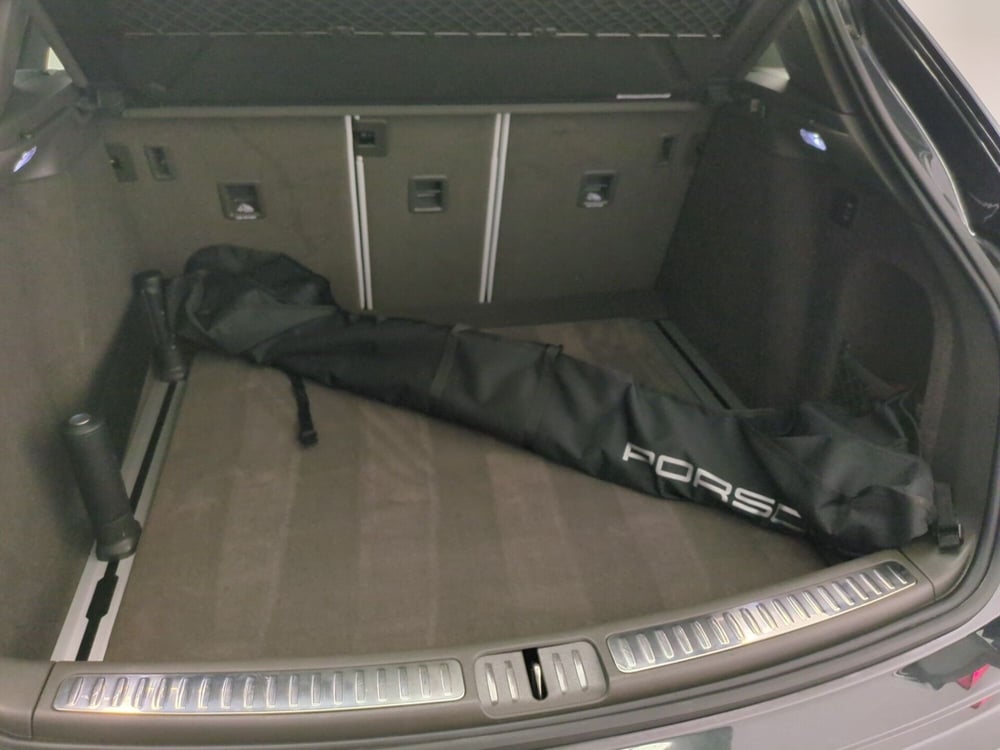 Porsche Macan usata a Avellino (17)