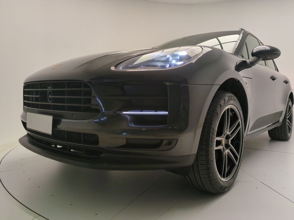 Porsche Macan usata a Avellino (8)