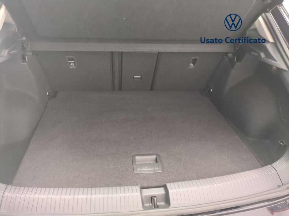 Volkswagen T-Roc usata a Avellino (13)