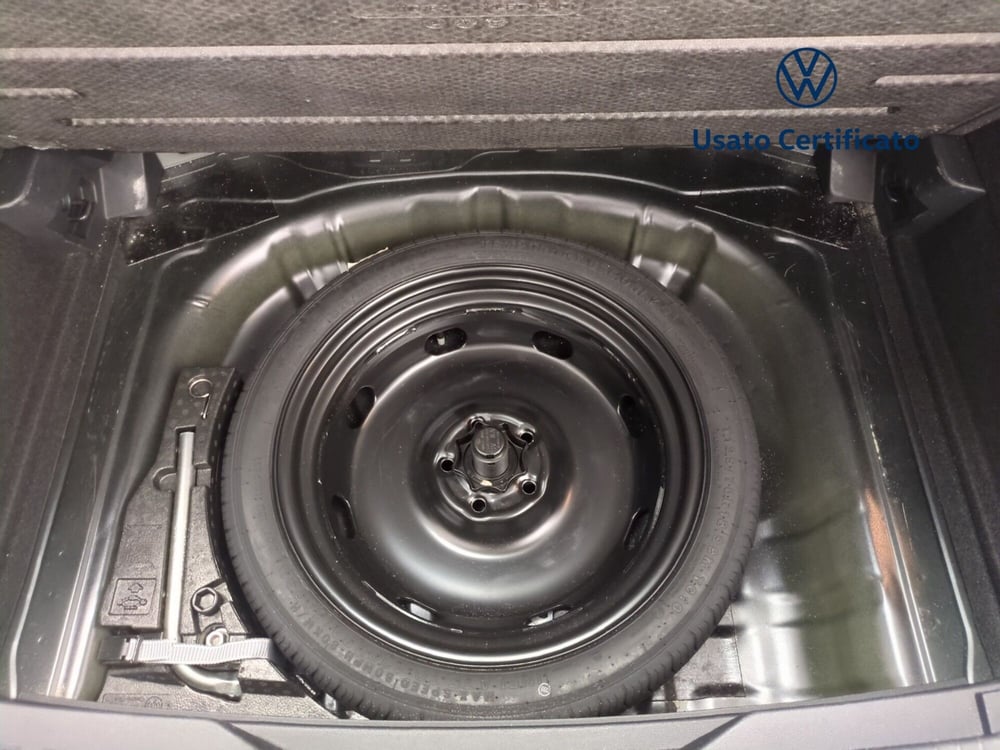 Volkswagen T-Roc usata a Avellino (14)