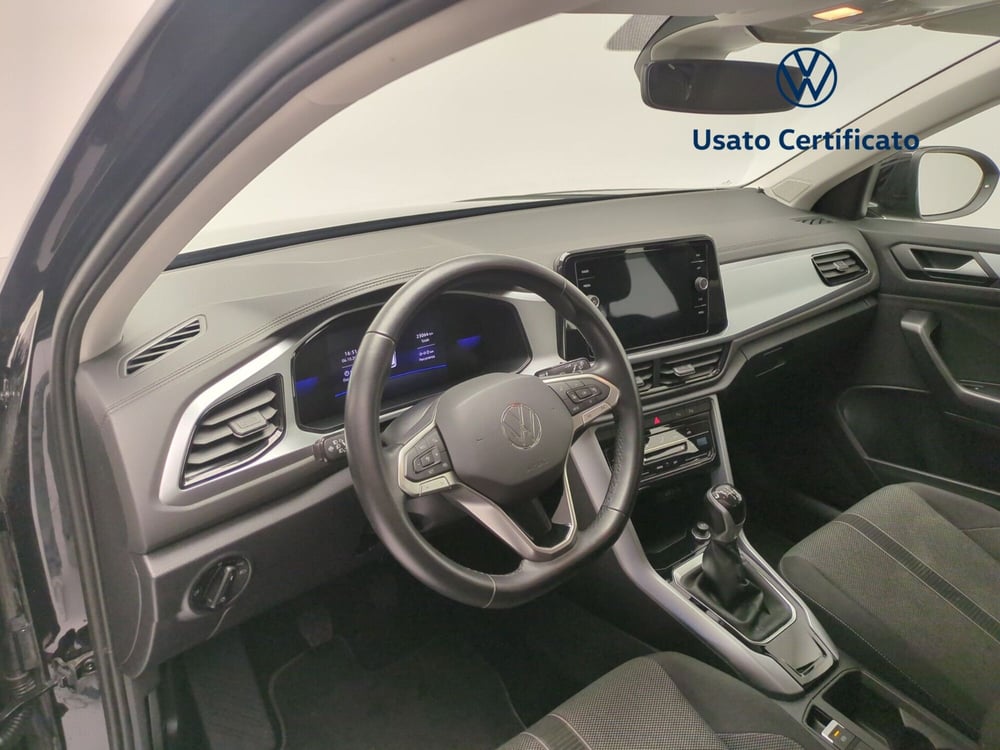 Volkswagen T-Roc usata a Avellino (17)