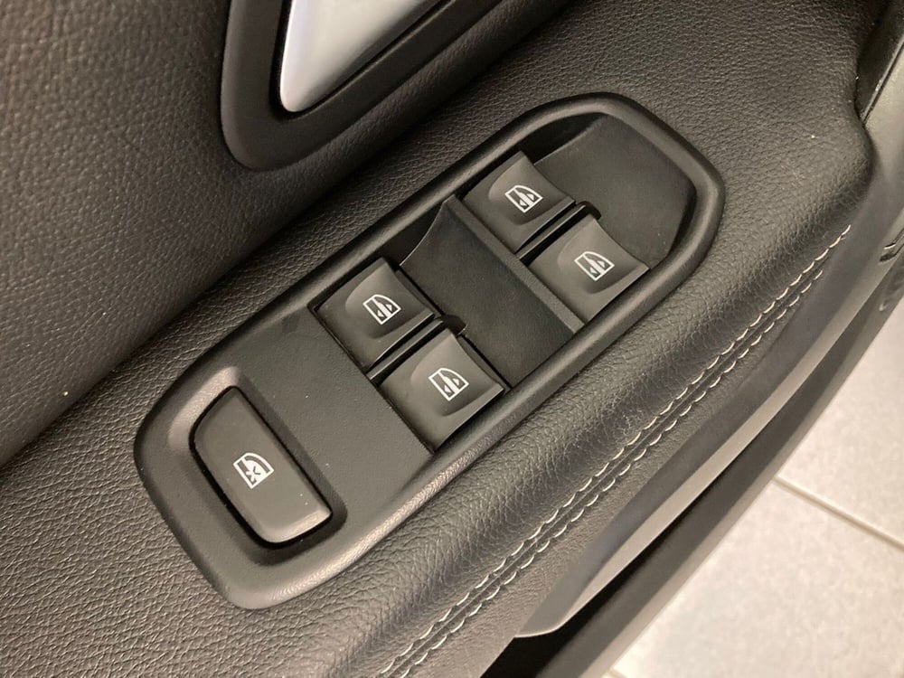 Dacia Duster usata a Brescia (19)