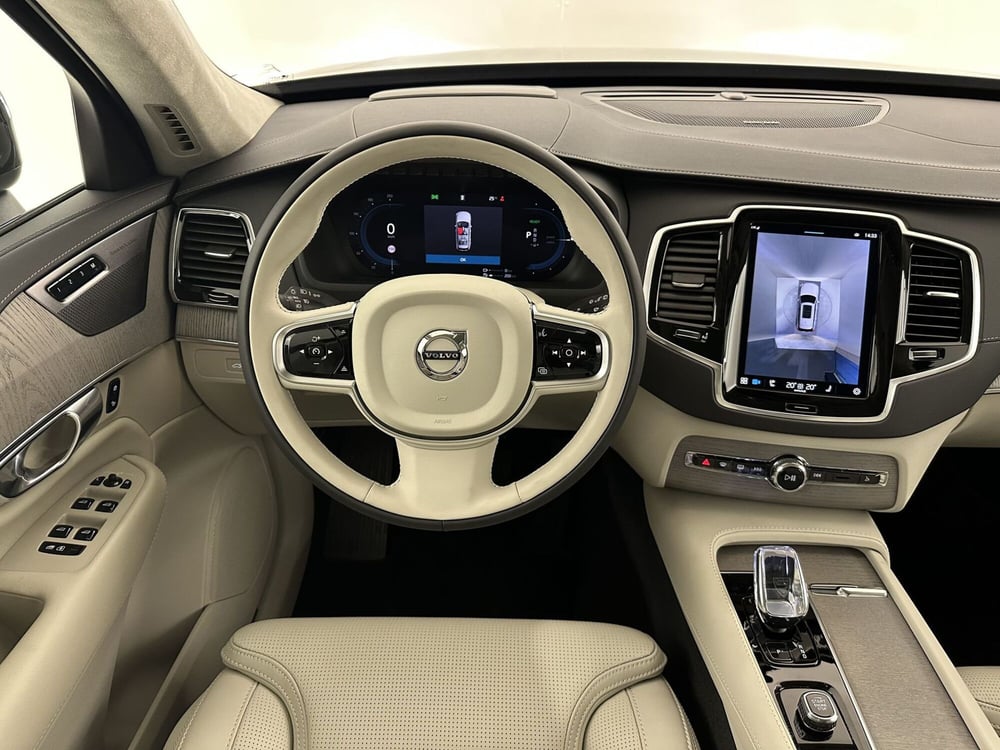 Volvo XC90 nuova a Bergamo (12)