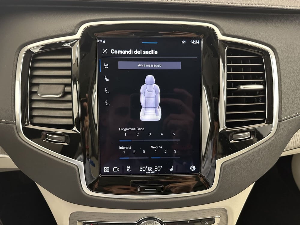 Volvo XC90 nuova a Bergamo (14)