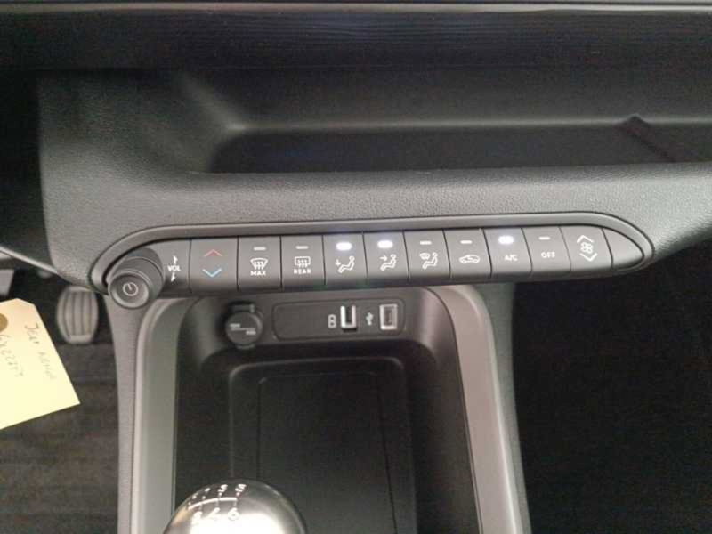 Jeep Avenger usata a Treviso (17)