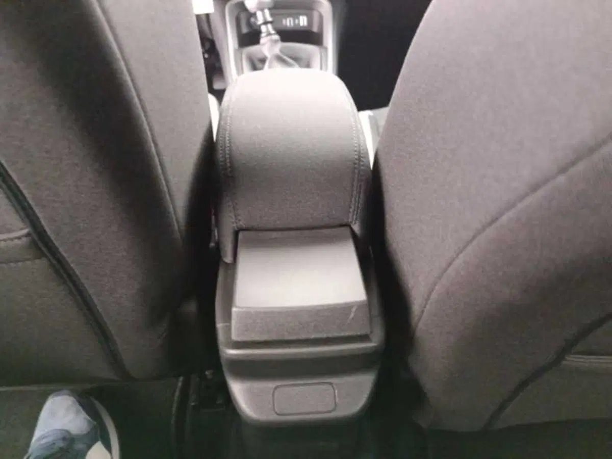 Jeep Avenger usata a Treviso (19)
