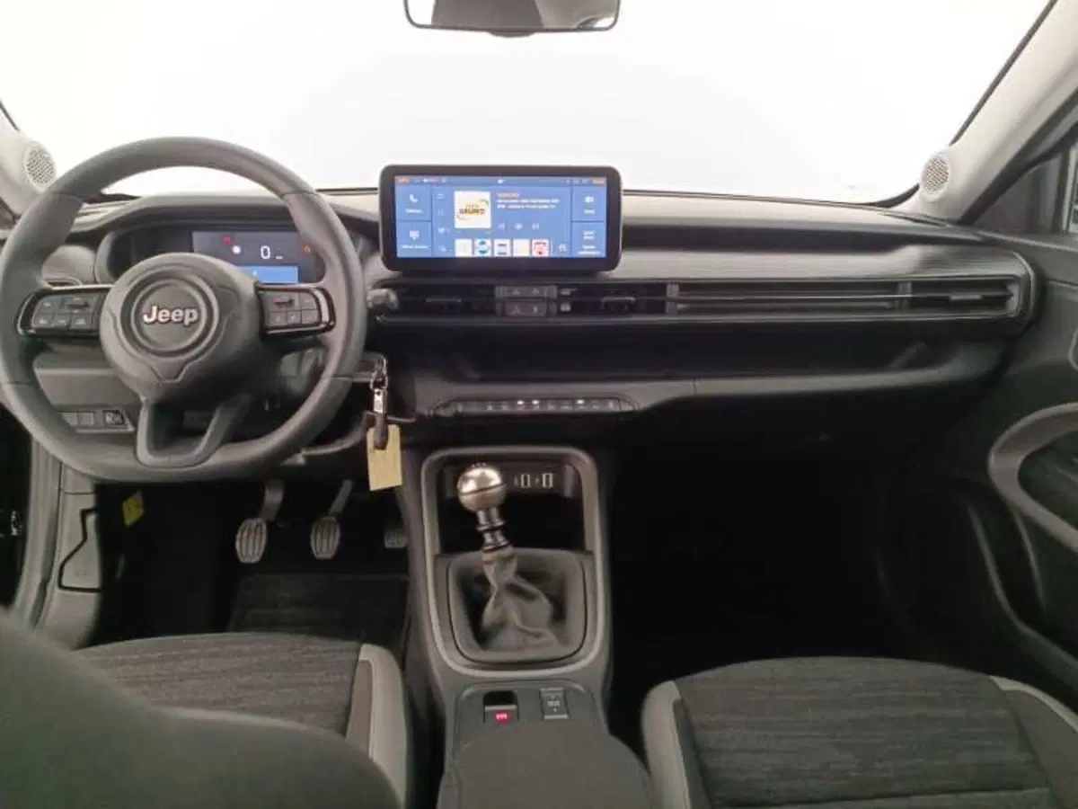 Jeep Avenger usata a Treviso (9)