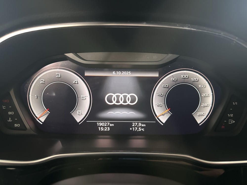 Audi Q3 Sportback usata a Napoli (12)