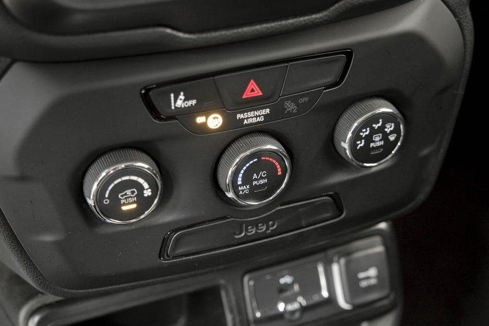 Jeep Renegade usata a Prato (13)
