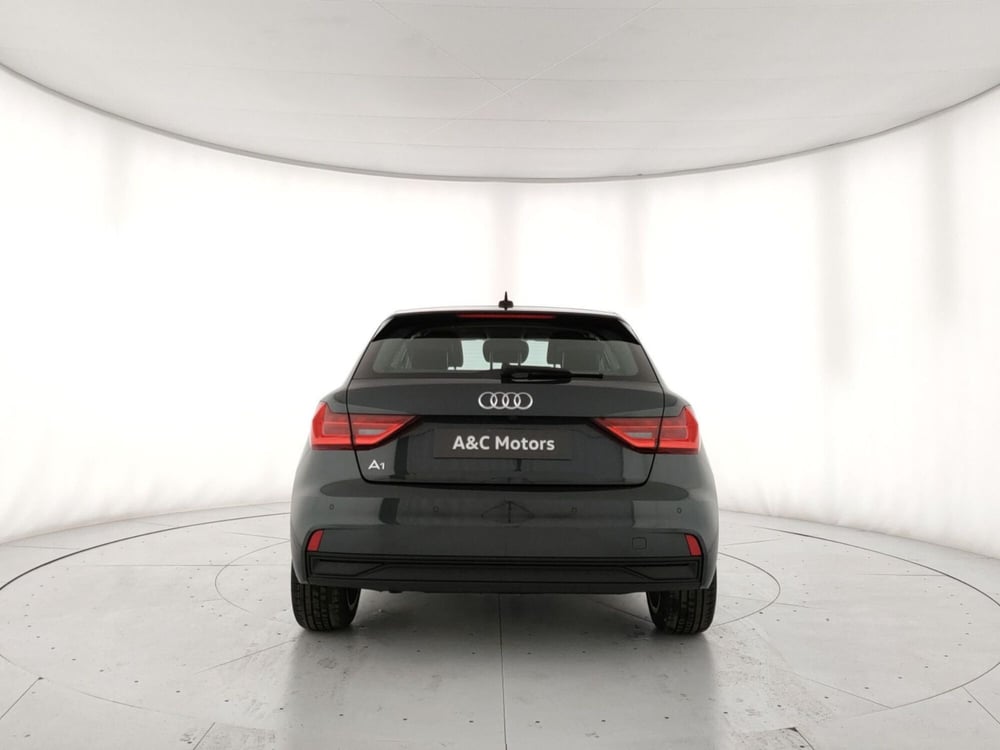 Audi A1 Sportback nuova a Napoli (4)