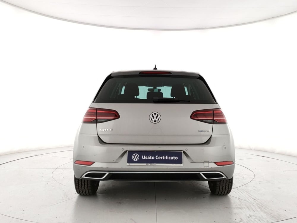 Volkswagen Golf usata a Napoli (4)