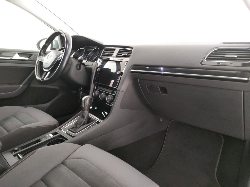 Volkswagen Golf usata a Napoli (6)