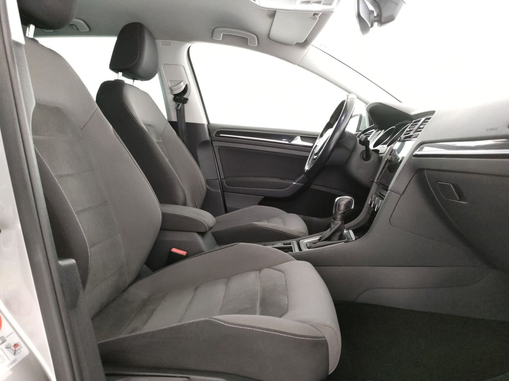 Volkswagen Golf usata a Napoli (7)
