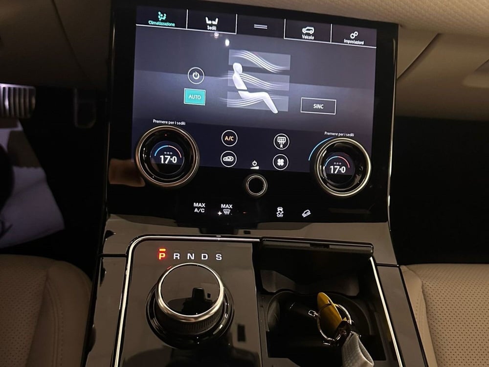 Land Rover Range Rover Velar usata a Cuneo (11)