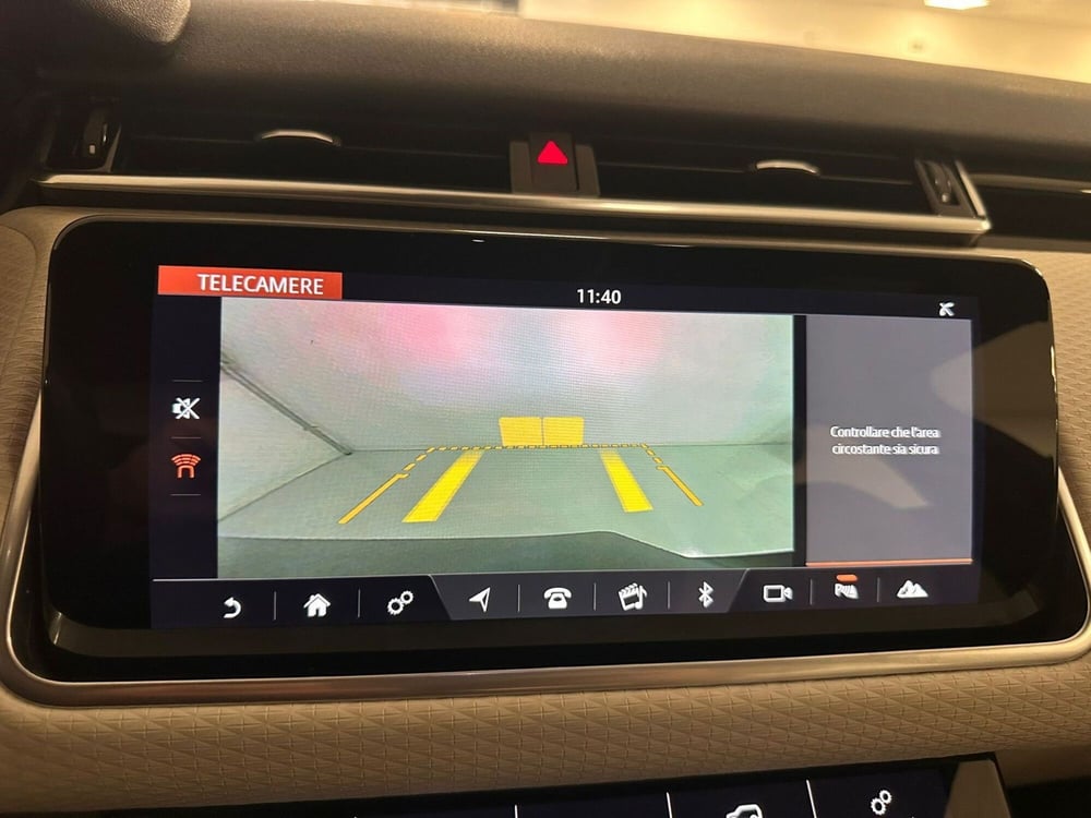 Land Rover Range Rover Velar usata a Cuneo (15)