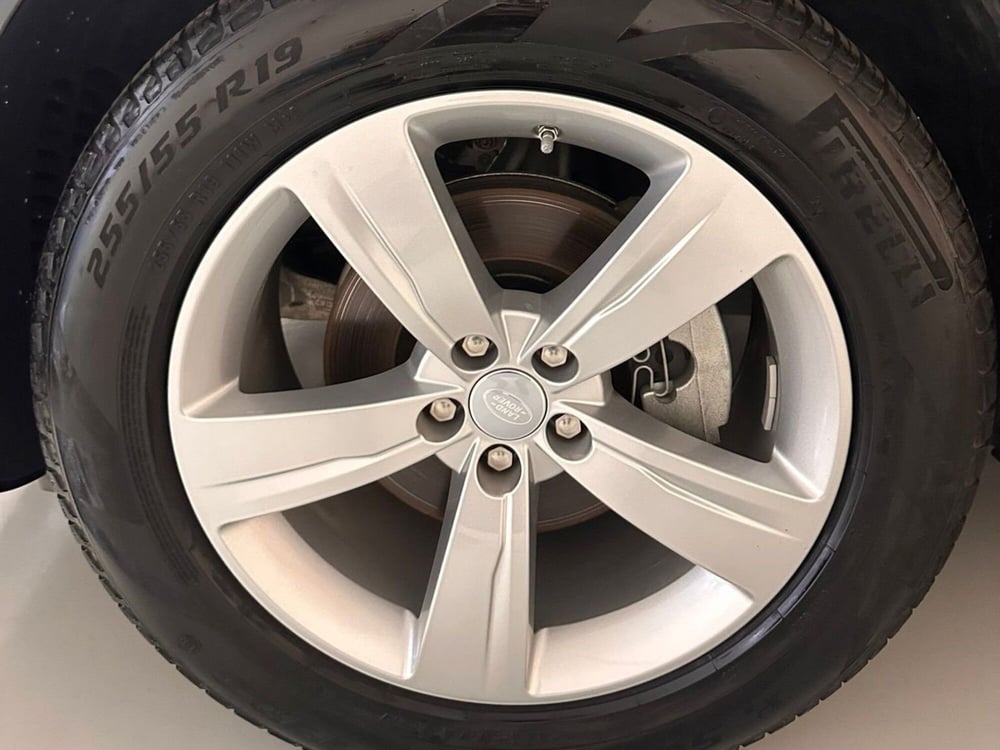 Land Rover Range Rover Velar usata a Cuneo (9)