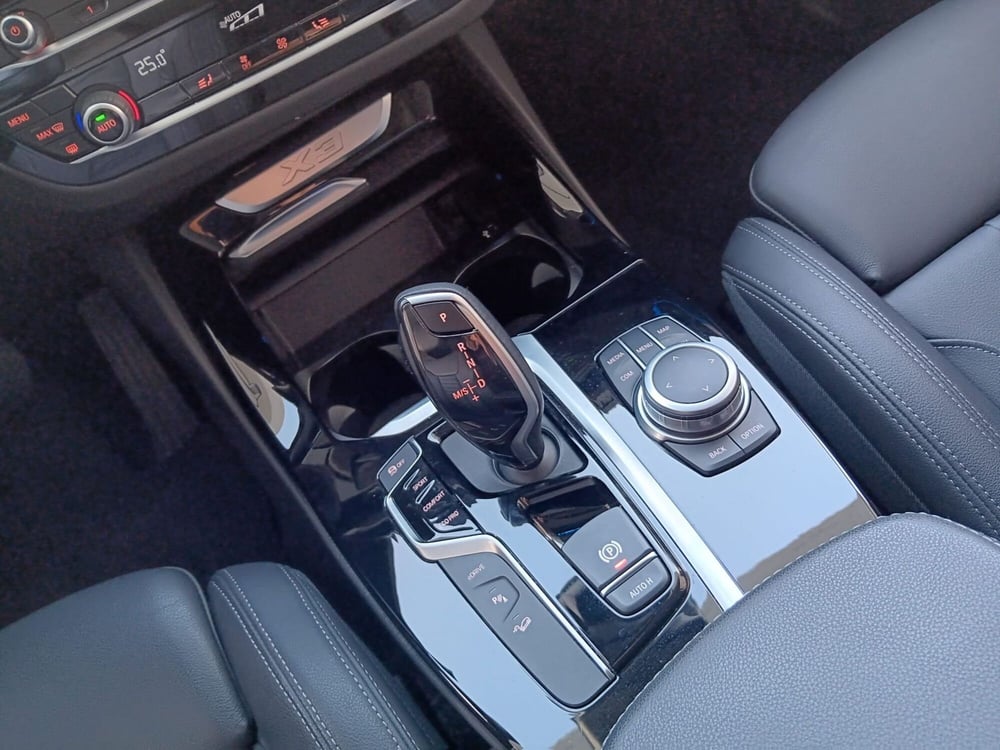 BMW X3 usata a Asti (18)