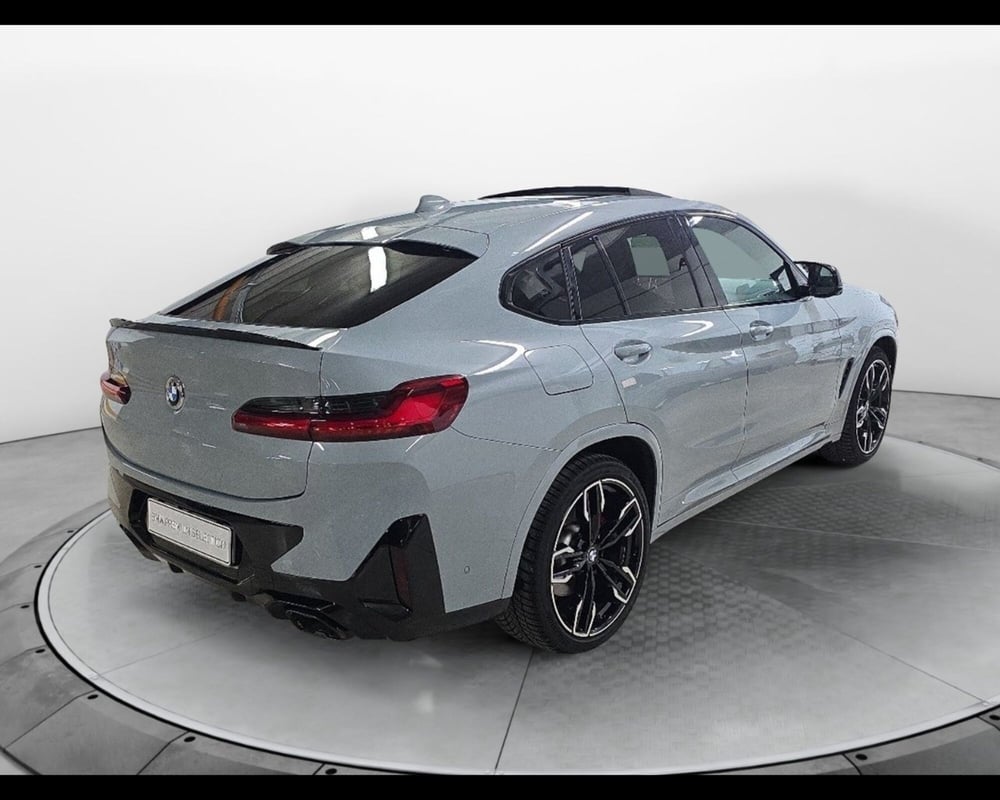 BMW X4 usata a Caserta (9)
