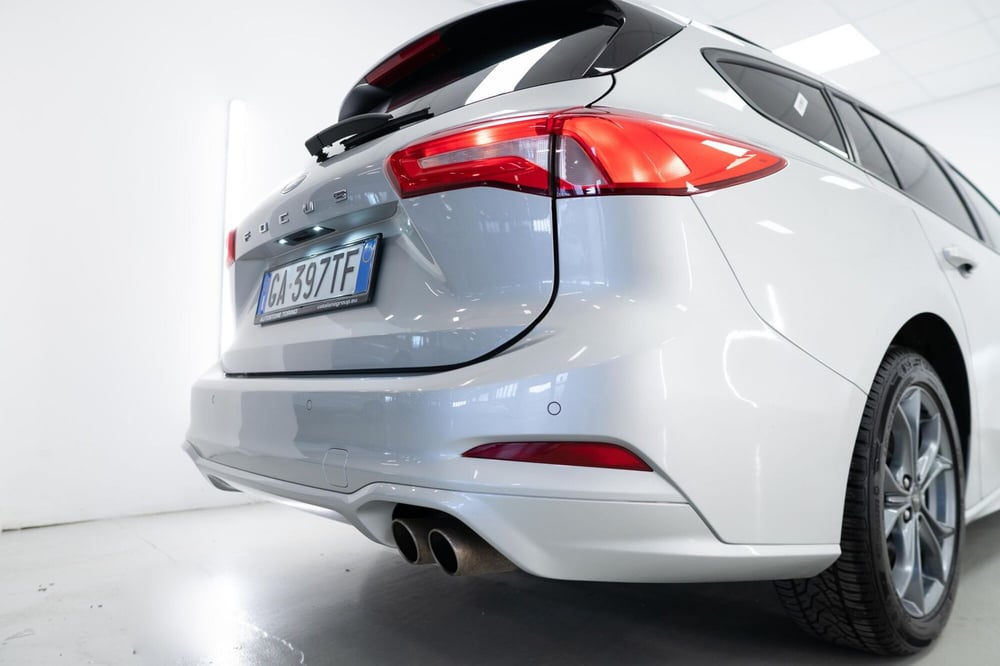 Ford Focus Station Wagon usata a Torino (19)