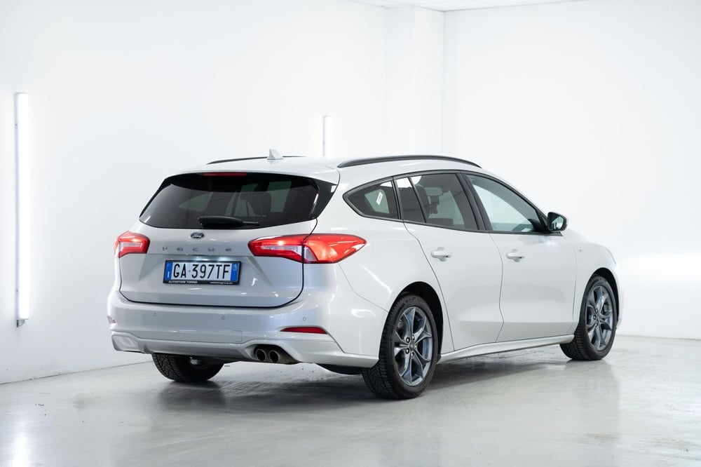 Ford Focus Station Wagon usata a Torino (3)