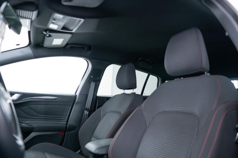 Ford Focus Station Wagon usata a Torino (7)
