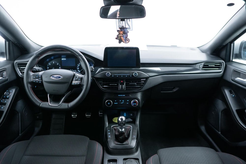 Ford Focus Station Wagon usata a Torino (9)