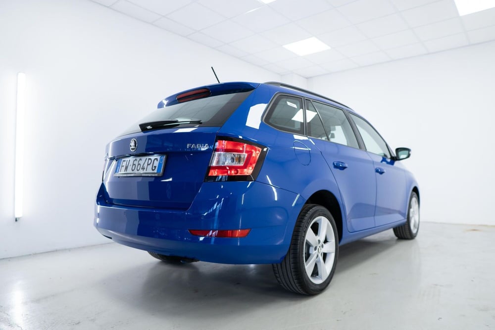 Skoda Fabia Station Wagon usata a Torino (17)