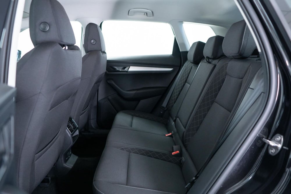Skoda Karoq usata a Torino (8)