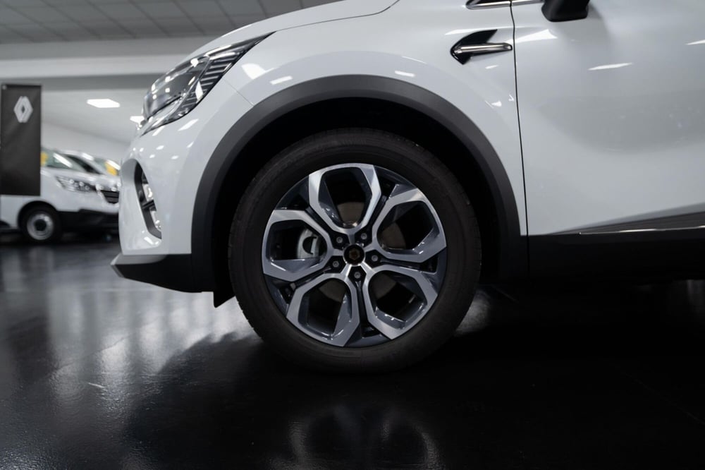 Renault Captur nuova a Torino (17)