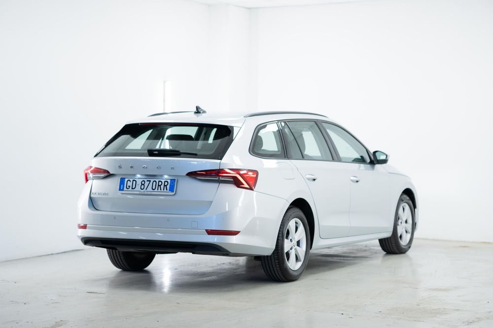 Skoda Octavia Station Wagon usata a Torino (3)