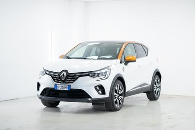 Renault Captur Plug-in Hybrid E-Tech 160 CV Initiale Paris del 2021 usata a Torino