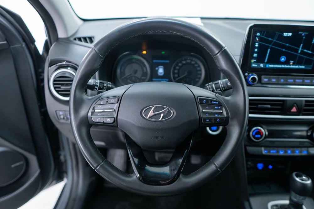 Hyundai Kona usata a Torino (12)