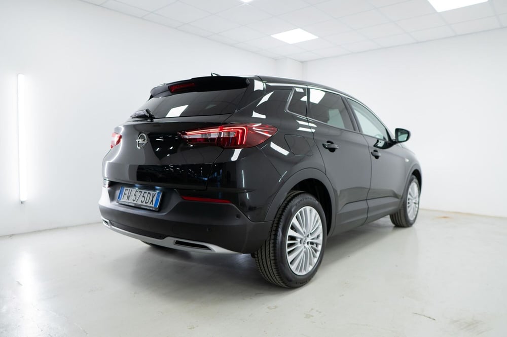 Opel Grandland X usata a Torino (18)