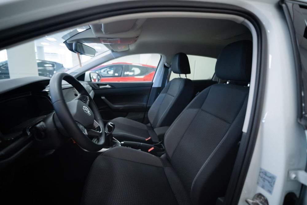 Volkswagen Taigo usata a Torino (7)