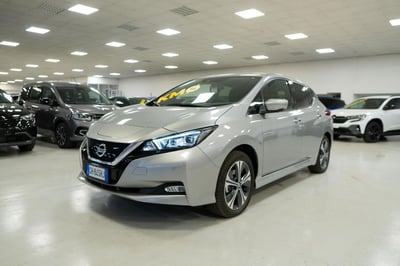 Nissan Leaf N-Connecta 40 kWh nuova a Torino